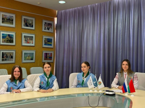 Две сестры – Беларусь и Россия