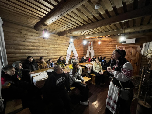 Знакомство со старинной бытовой культурой на «Хуторе Неслучь»