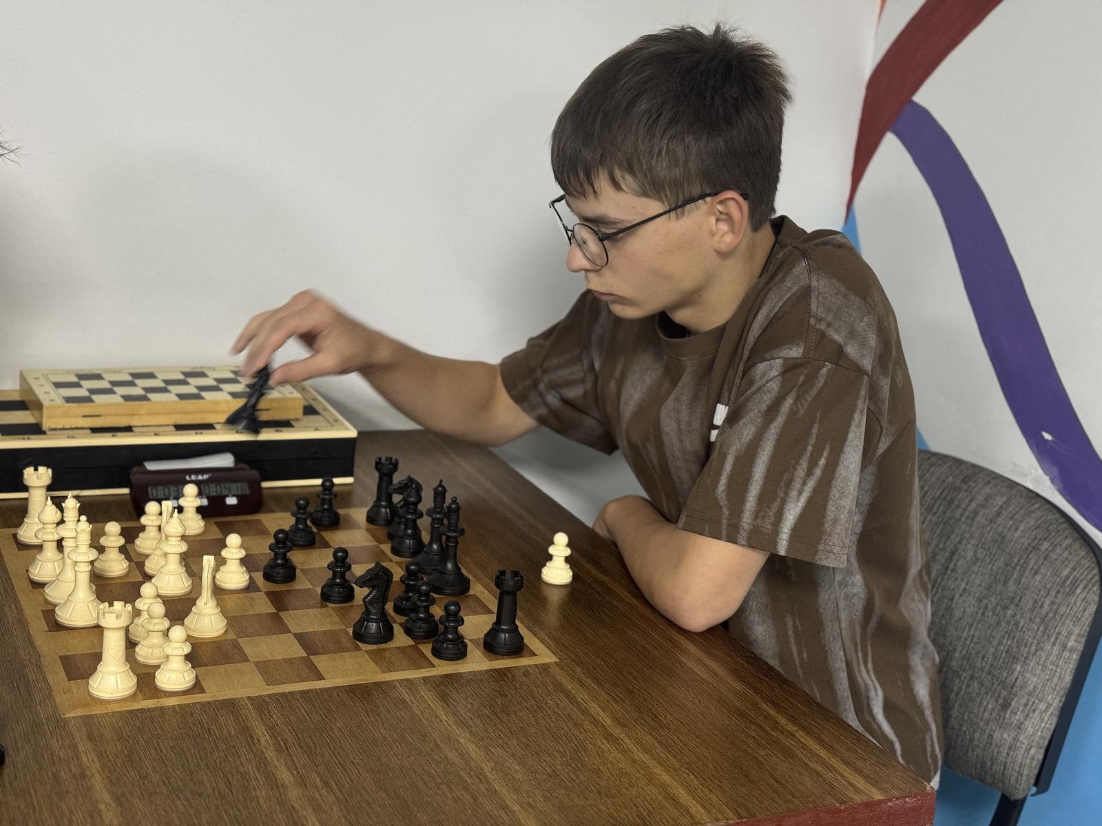 Отборочные игры по баскетболу, волейболу, футболу, шахматам