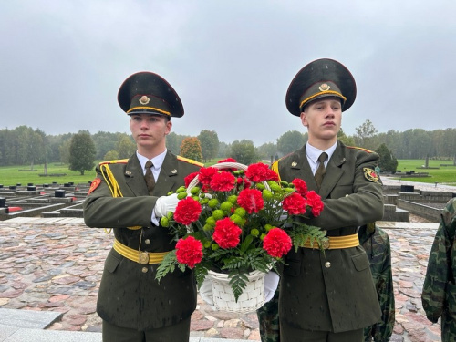 Дорогами немеркнущей славы