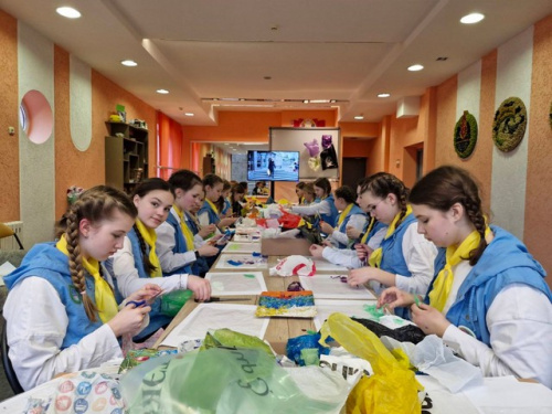 Картины из полиэтиленовых пакетов