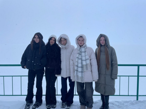 Синеокая Нарочь красотою встречает