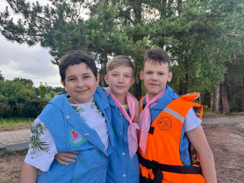 Притяжение всего 