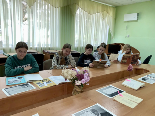 Литературно-музыкальная гостиная «Романтика романса» Литературно-музыкальная гостиная «Романтика романса»