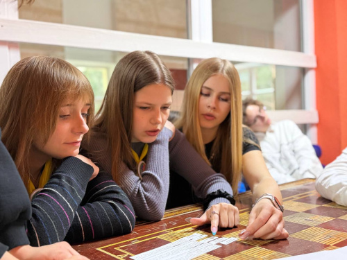 Обучающая игра «На старт! Внимание! Давайте знакомиться!»