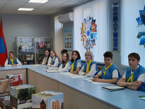 Второй этап республиканского интеллектуального конкурса юных историков