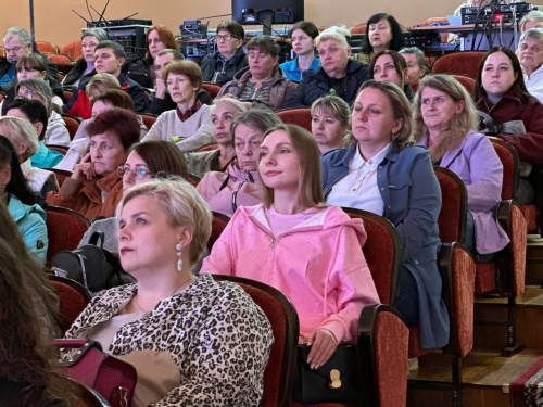 День народного единства: значение мира и согласия