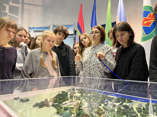 Музей НДЦ «Зубренок» Музей НДЦ «Зубренок»