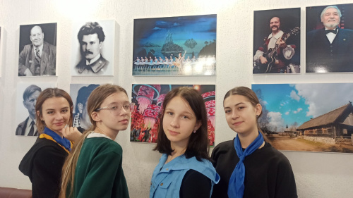 Экскурсия по фотогалерее «Ганаруся табой, Беларусь!»