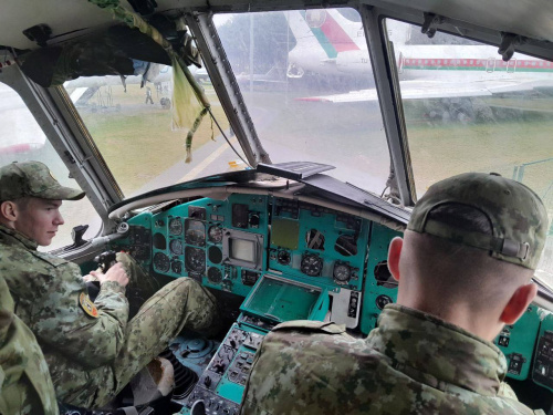 Музей авиации и космонавтики Музей авиации и космонавтики