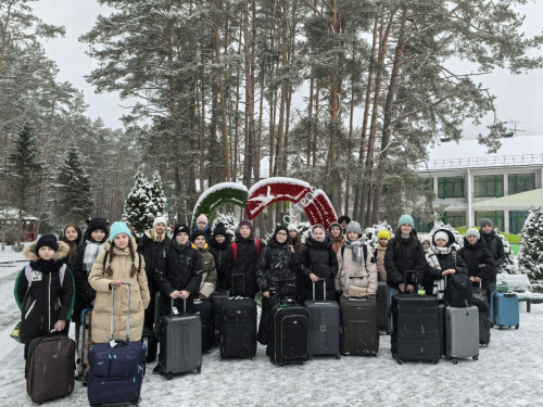 ЗДРАВСТВУЙ, «ЗУБРЕНОК»!