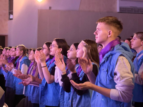 Скорей встречай, любимый наш «Зубренок»