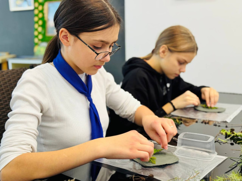 Ботанический барельеф