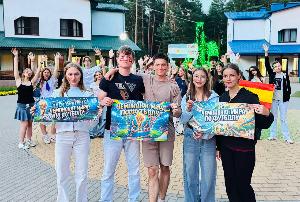 Своими глазами