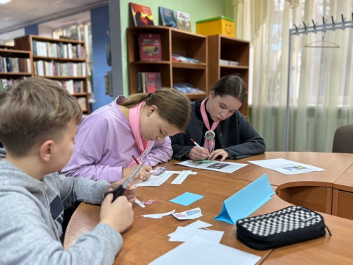 Кто обладает информацией – тот правит миром Кто обладает информацией – тот правит миром