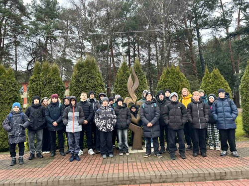 Экскурсия «Здравствуй, «Зубренок» Экскурсия «Здравствуй, «Зубренок»