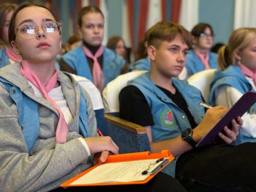 Права знай – обязанности соблюдай! Права знай – обязанности соблюдай!