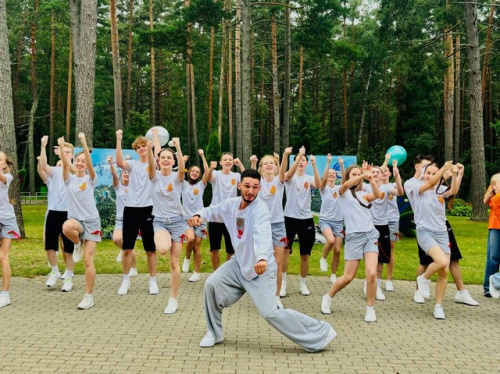 Яркая «Всыпшка» от участников 4-й летней смены