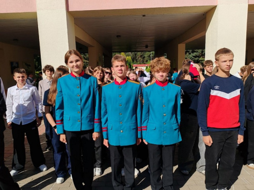«Здравствуй,школа!»