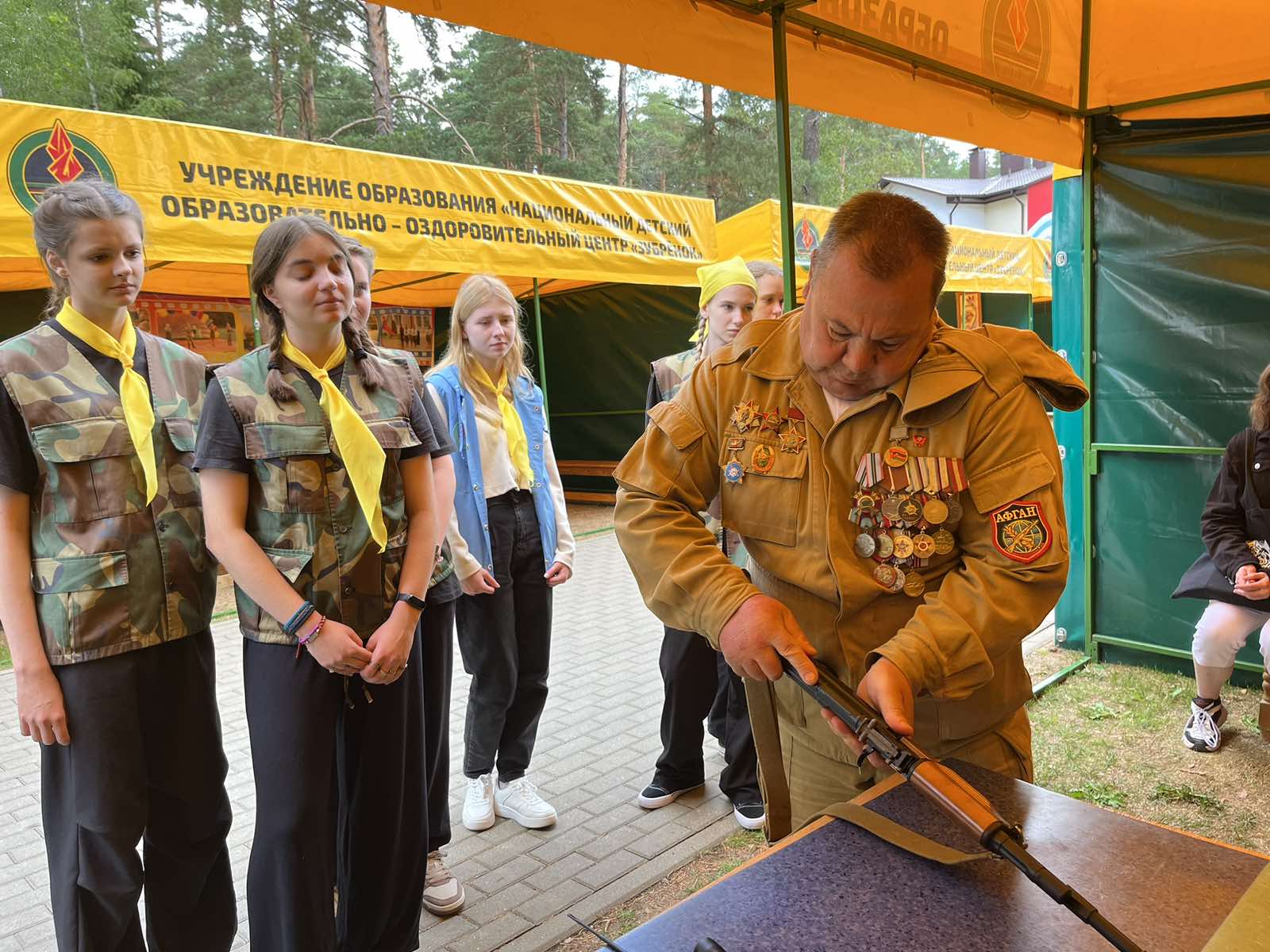 Военно-патриотический праздник в НДЦ «Зубренок»