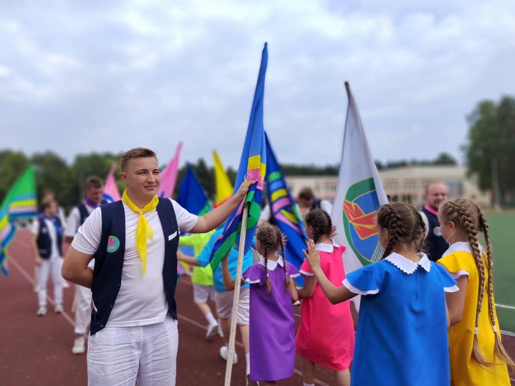 Открытие второй смены в НДЦ "Зубрёнок"